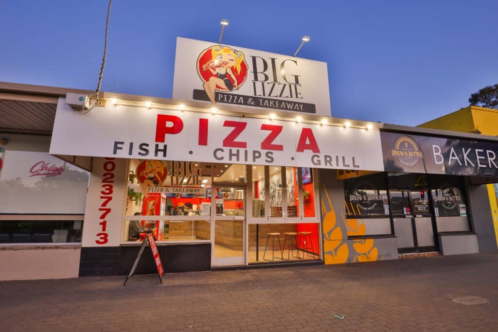 big lizzie pizza website